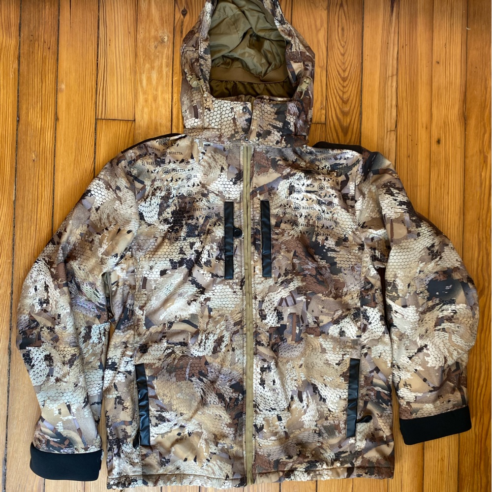 Beretta Ducker Hunting Jacket. Gore Optifade. Large. Like New. Incredibly Rare!